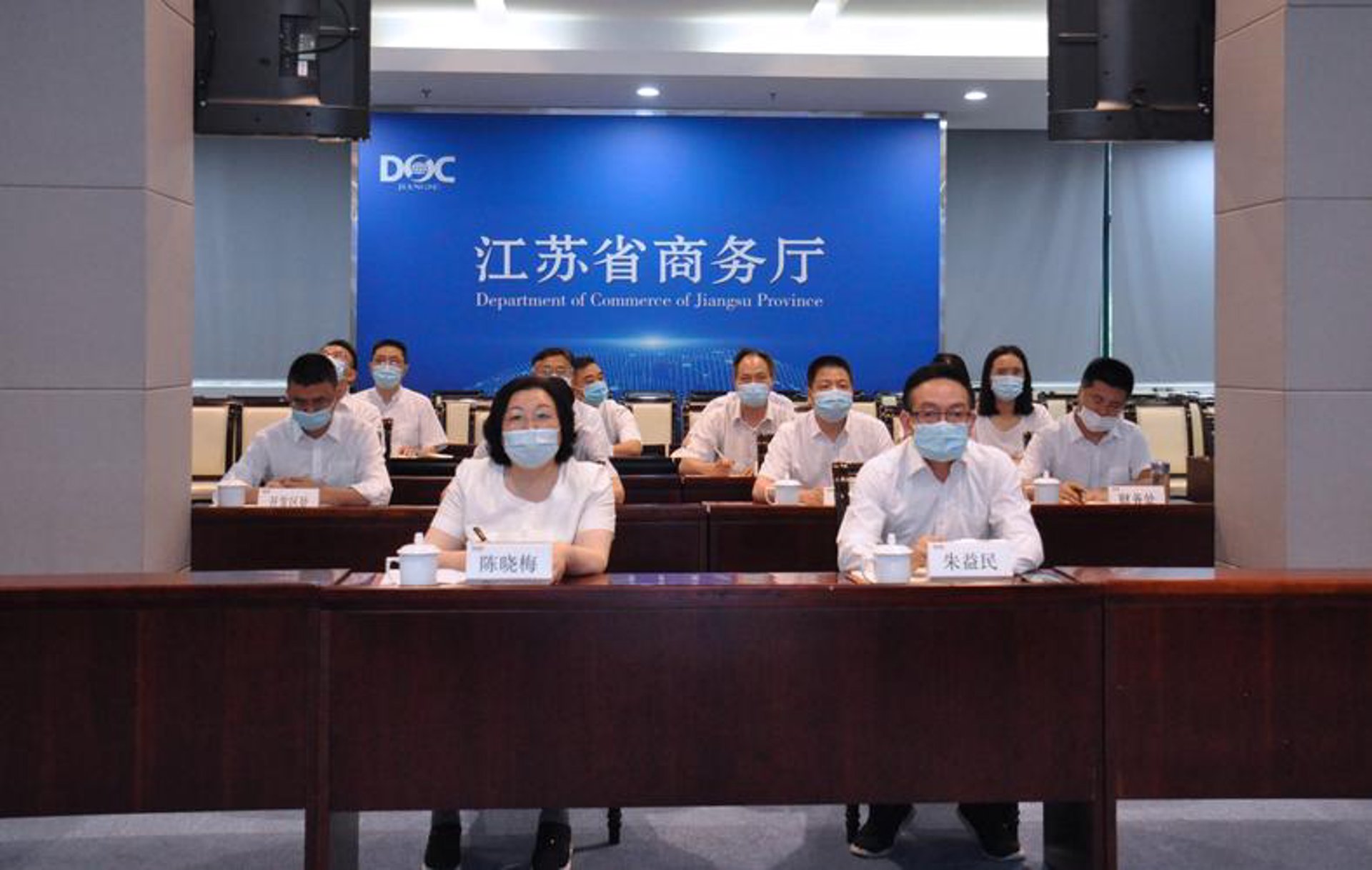 袁向荣律师